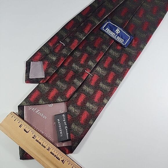 Ferrell Reed Silk Jacquard Necktie - Red-Green Geometric - Like New - Picture 2 of 4